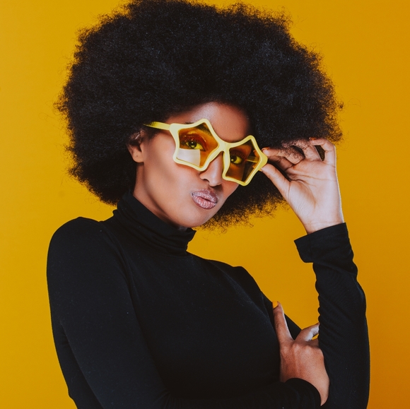 Meet your posher @myforeignthing - Picture 10 of 12